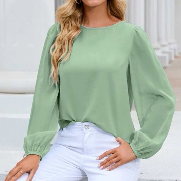 Lantern sleeve blouse - Picture 3 of 16